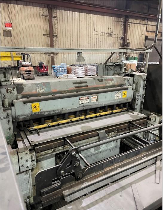 1/2" x 6' Wysong #650, mechanical shear, 10 hydraulic holddowns, 60 SPM, 1979 - Image 1