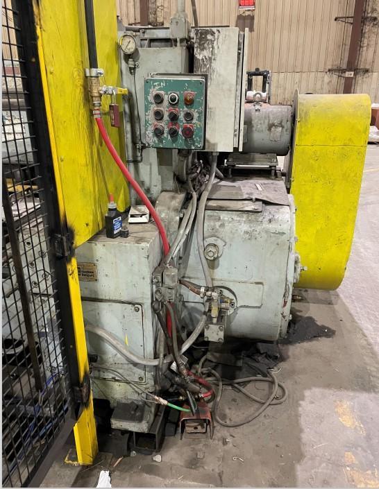 1/2" x 6' Wysong #650, mechanical shear, 10 hydraulic holddowns, 60 SPM, 1979 - Image 2