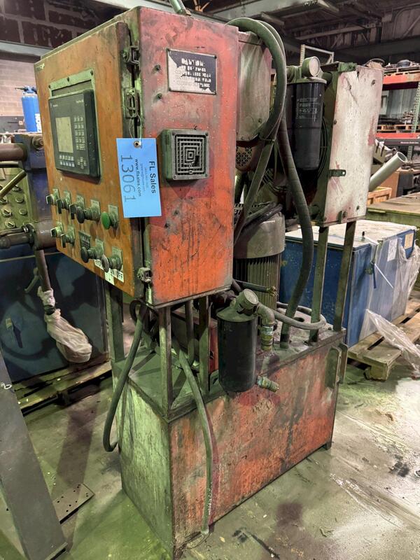 Hall, hydraulic unit with PLC - Image 5