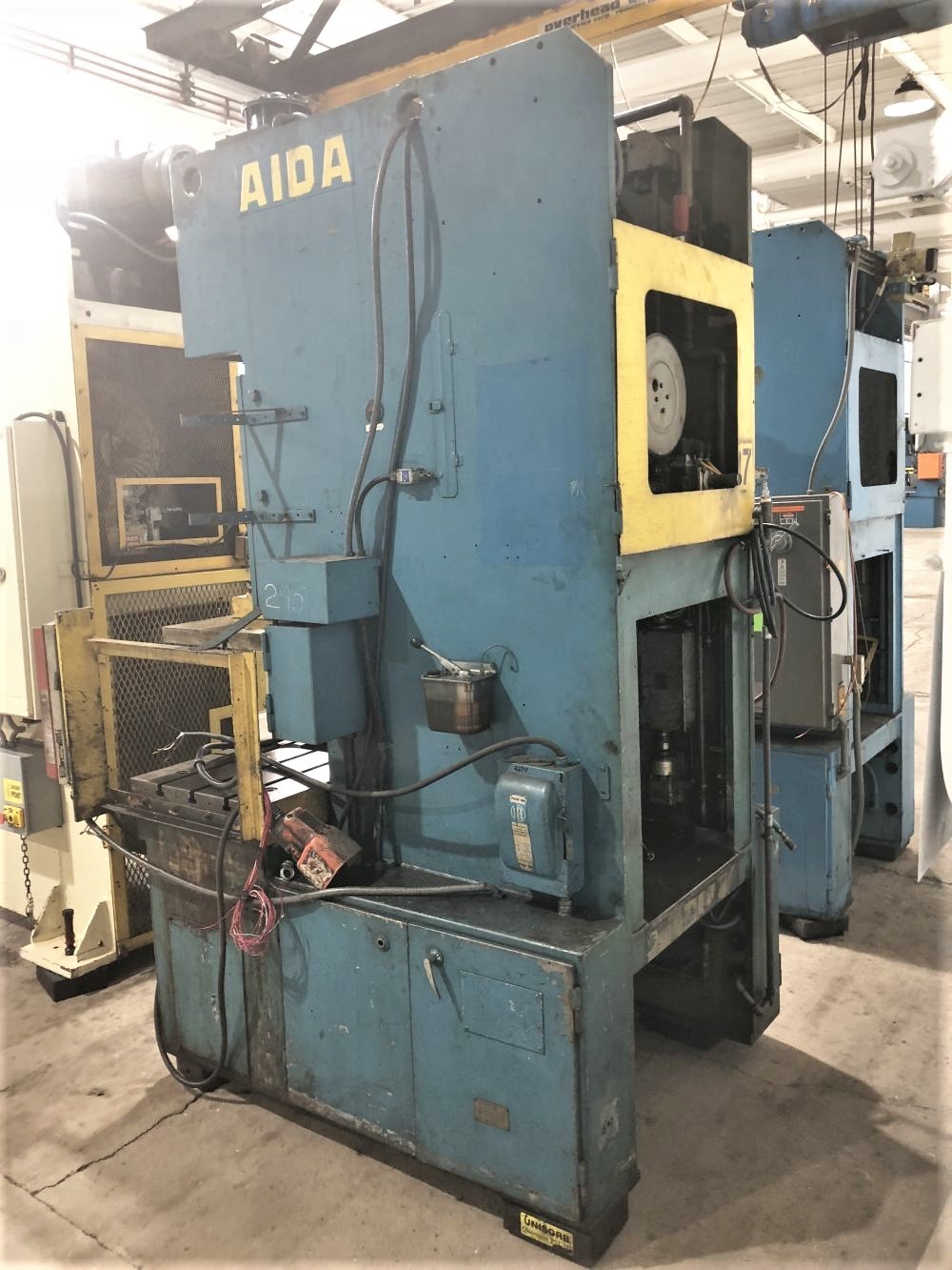 88 Ton, Aida #C1-8(2), back geared press, 6.2" stroke, 60 SPM, 12.6" Shut Height, isolator pads - Image 4