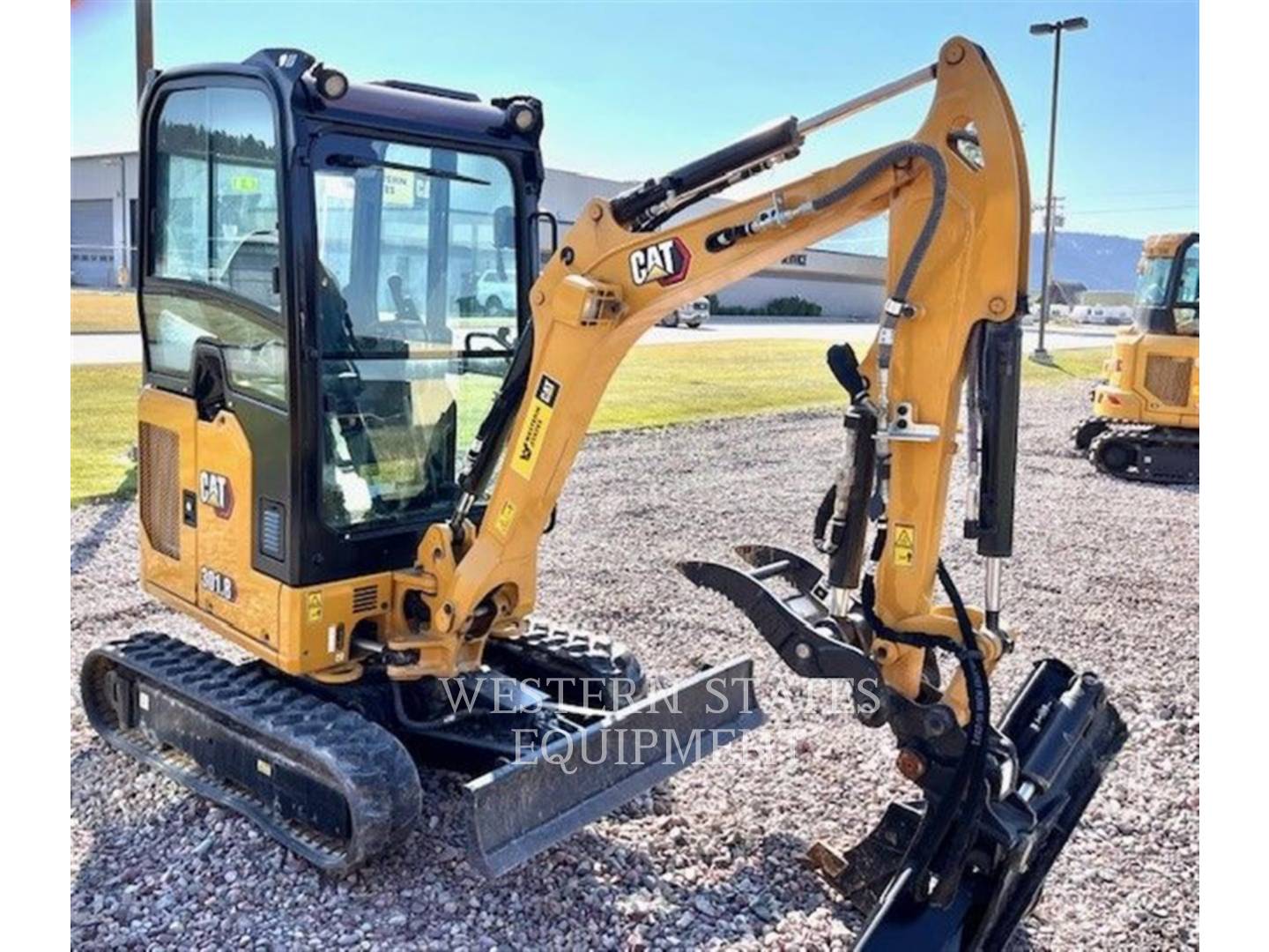 Caterpillar 301.8, Crawler Excavator, 71 hours, S/N: H8X06932, 2022 - Image 1