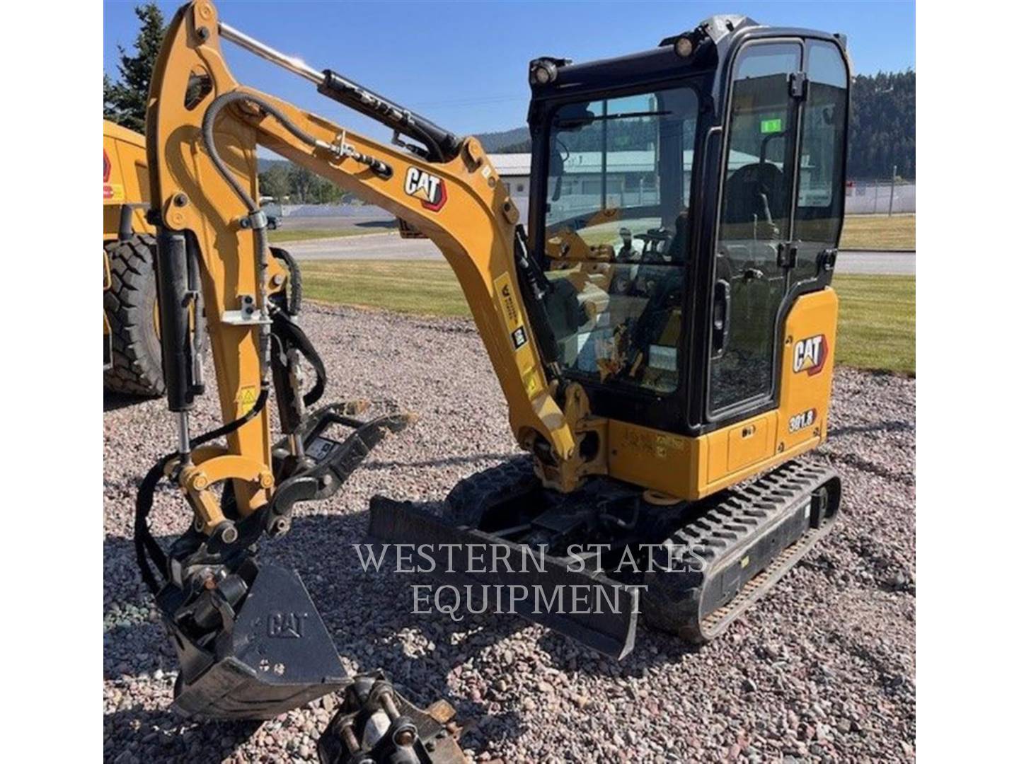 Caterpillar 301.8, Crawler Excavator, 71 hours, S/N: H8X06932, 2022 - Image 4