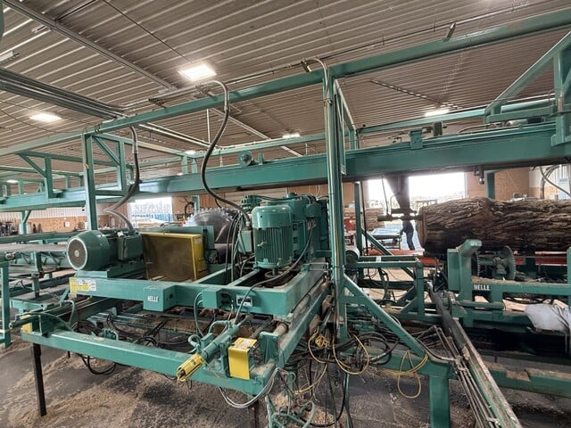 Helle End Dog Scragg Mill, Sawcab, Vertical Edger, Power Panel, 4-Strand, 20' Infeed Log Deck - Image 5