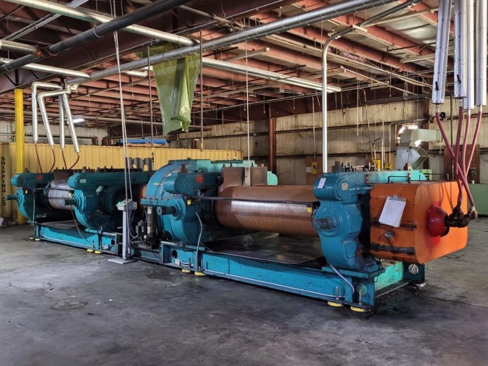 26" x 26" x 84" Stewart Bolling 2-roll twin rubber mixing mill, 2-drilled front rolls - Image 1