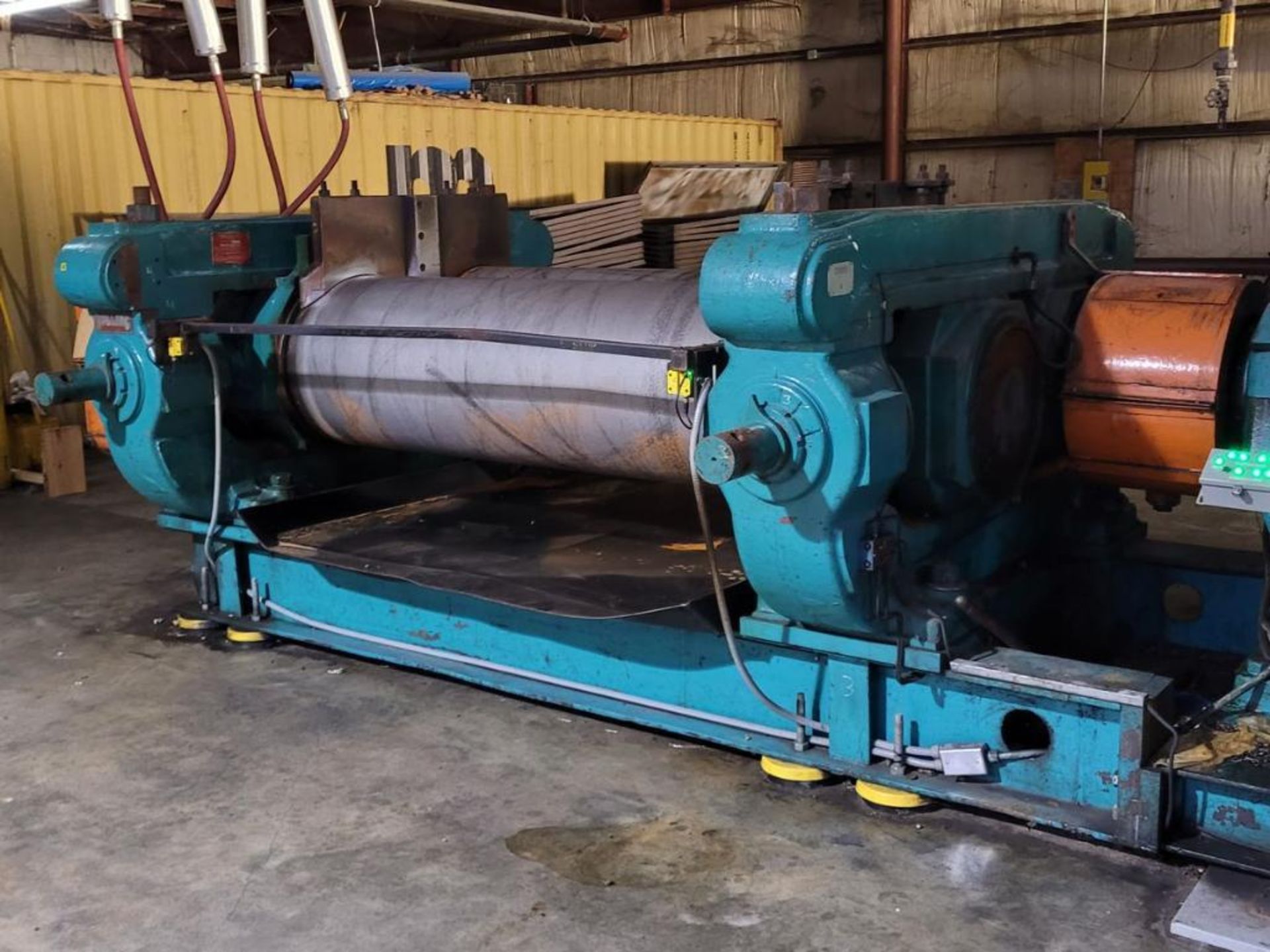26" x 26" x 84" Stewart Bolling 2-roll twin rubber mixing mill, 2-drilled front rolls - Image 8