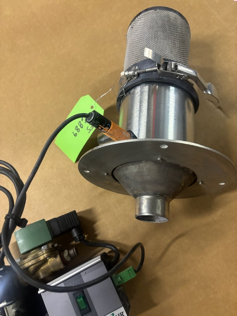 Conair #TLA, tube loader, self contained vacuum loader, with control, includes wand - Image 3