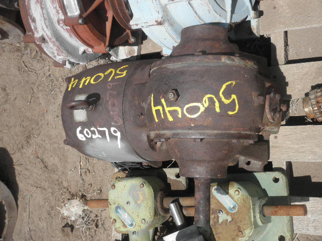 1.5 HP @ 1140/38 RPM, Standard Conveyor #102x75, Worm Gearbox, Frame 224, 30:1 Ratio, 3 phase, 4.8/2.4 Amps - Image 2