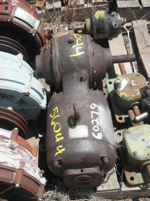 1.5 HP @ 1140/38 RPM, Standard Conveyor #102x75, Worm Gearbox, Frame 224, 30:1 Ratio, 3 phase, 4.8/2.4 Amps - Image 3