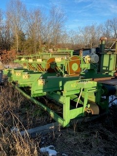 Newman #KM16, Trimsaw, 90% rebuilt with new main shaft, bearings, chains, aluminum slides, sprockets etc. - Image 6