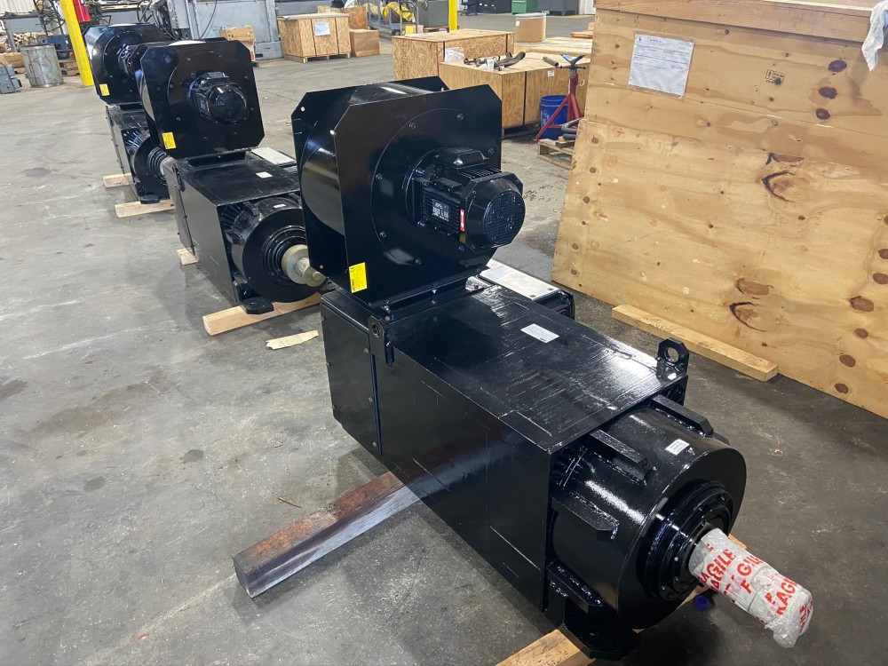 409 HP 1736/4000 RPM ABB, Frame 250L.5, Asynchronous Motor, 460 Volts, new surplus - Image 1