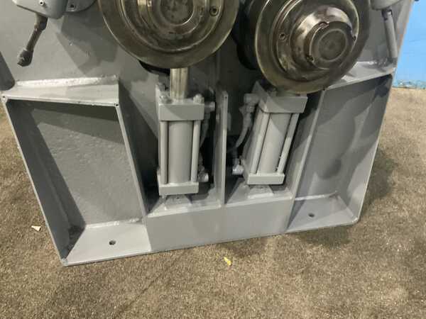 3" x 3" x 3/8" Pullmax #Z31, angle bending rolls, 24200 lb. bending force, 26 FPM - Image 8
