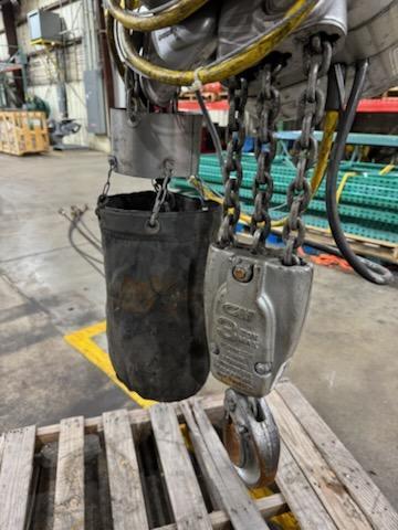 3 Ton, CM #RT, Electric Chain Hoist, 5.5 FPM, 10' Lift, manual trolley, hand control, S/N L-458DV, RT - Image 6
