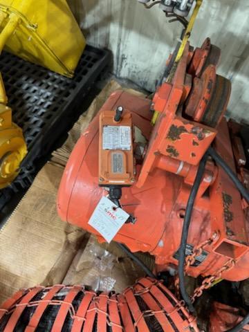 5 Ton, CM #7032, electric chain hoist, 10/3 FPM, 20' Lift, manual trolley, chain bucket, hand control, S/N - Image 6