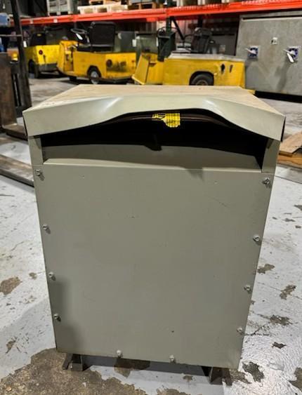 15 KVA 480 Primary, 240 Secondary, General Electric #9T23B3881, Dry Type - Image 2
