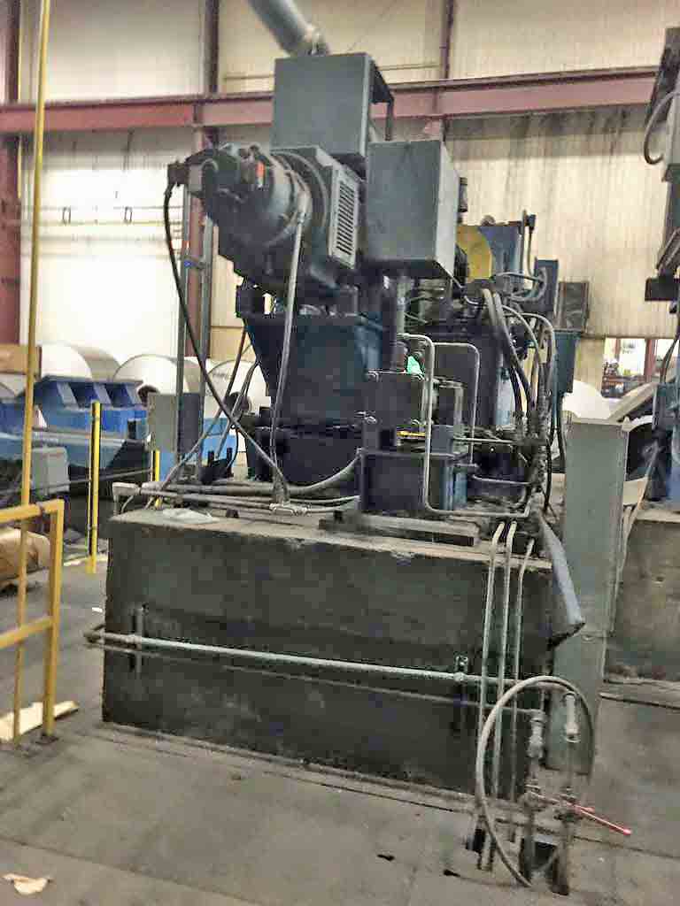 40000 lb. Stamco, uncoiler, 60" width, 100" O.D., 16"-20" ID, overarm holddown, slide base, 100 HP DC motor - Image 2
