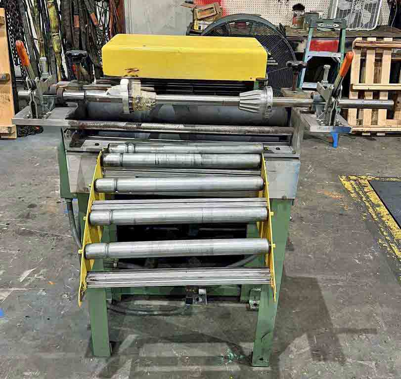 24" x .05" Egan #S20-824, straightener, 2.125"diameter rolls, entry & exit pinch roll, PVC applicator - Image 5