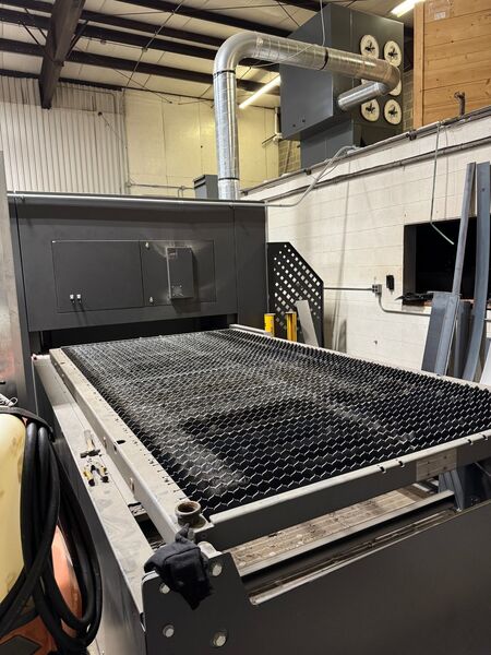 DNE #LC3, fiber laser, 5' x 10' sheet, 6000 watts, MFMC 6000W Pro Series Power Source, 2021 - Image 3