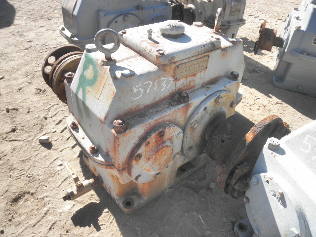 110 HP @ 1765 RPM, Lufkin #S106CH, Parallel Shaft Gearbox, 300 RPM output, 5.88:1 Ratio, 2.8 service factor - Image 4