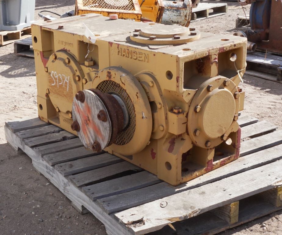 550 HP @ 892 RPM, Hansen #RUE11ZF-RN, Parallel Shaft Gear Reducer Gearbox, 488 RPM output, 1.82 :1 Ratio - Image 1