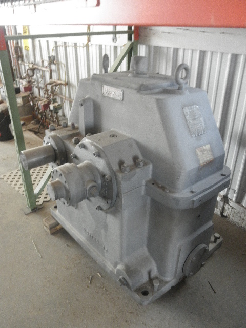 2300 HP @ 1200 RPM, Lufkin #NM1402C, Parallel Shaft Gearbox, 500 RPM output, 2.39 :1 Ratio, 1.3 service factor - Image 2