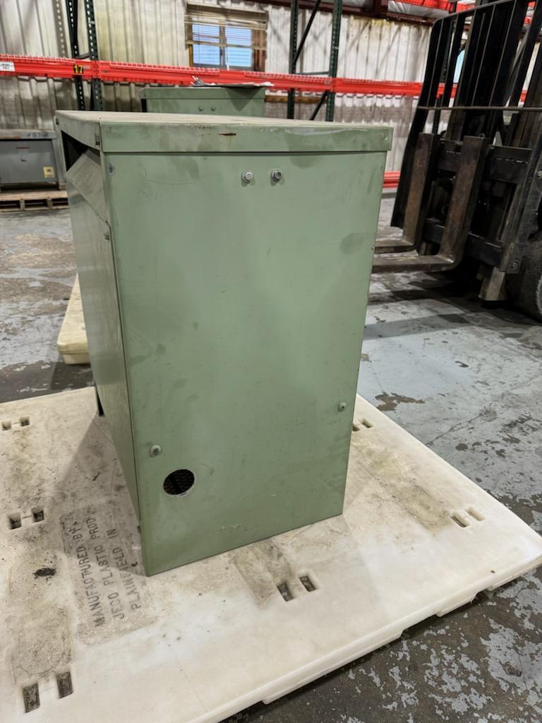 78 KVA 230X460 Delta Primary, 480Y/27 Secondary, General Signal, S/N 201795-2 - Image 2