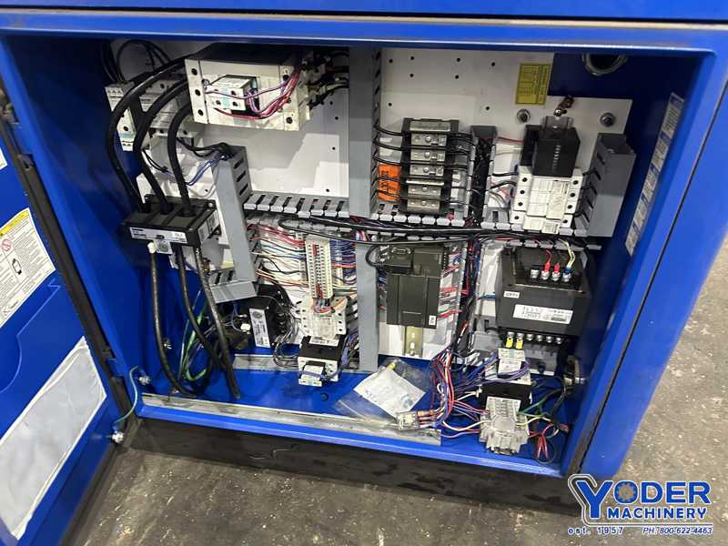 90/132 cfm, 100/175 psi, Quincy #QSB30, rotary screw air compressor, 30 HP, oil cooler, 2009 - Image 4