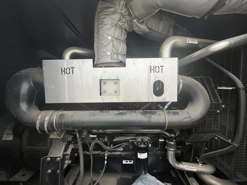 600 KW Perkins #SD600, diesel generator set, 277/480 Volts, 3-phase, 909 HP @ 1800 RPM, 2806C-E18TAG3 engine - Image 5