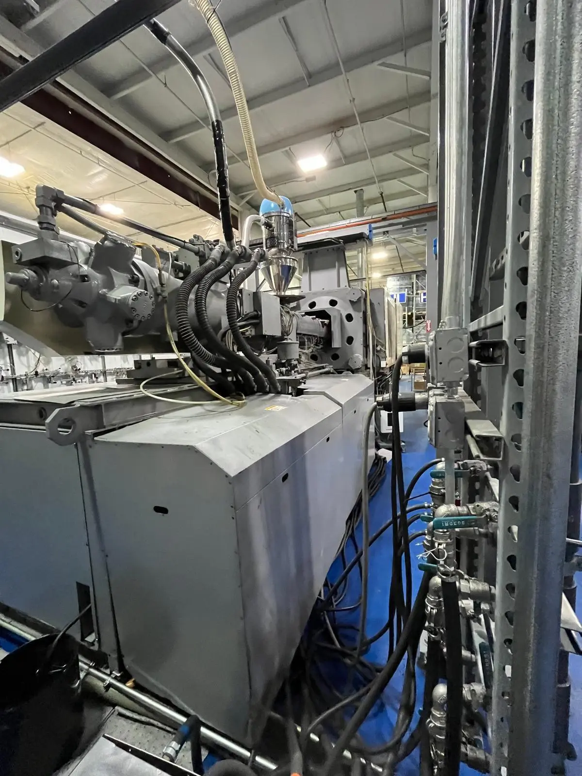 618 Ton, 132.8 oz., Nissei #FV9000-310L, horizontal injection molding machine, 100mm screw, 2000 - Image 5