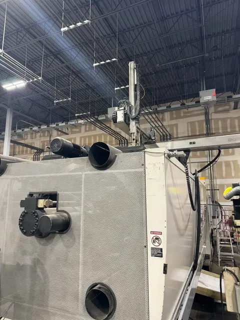 843 Ton, 135 oz., Engel #EUS7050/750K, horizontal injection molding machine, 2002 - Image 1