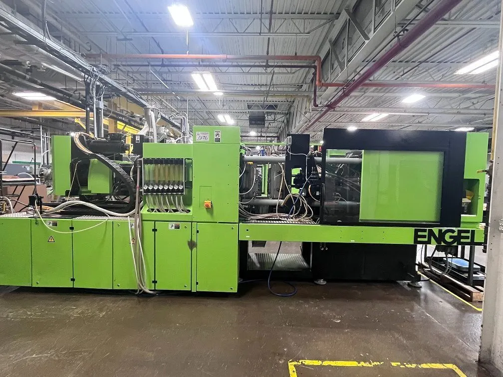 200 Ton, 10 oz., Engel #e-motion-740/200T-US, horizontal injection molding machine, 45mm screw, 2006 - Image 4