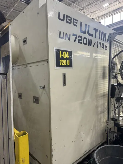 720 Ton, 119.4 oz., UBE #Ultima-UN720W/114E, horizontal injection molding machine, all electric, 2008 - Image 3
