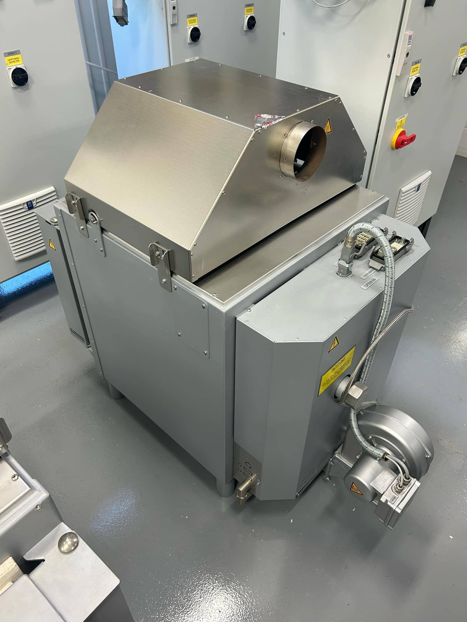 15.7" width x 15.7" H x 15.7" D Nabertherm #LF60/13S, 1300&deg;C, 2017 - Image 2