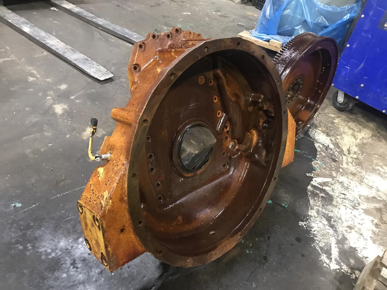 Caterpillar #128-2002, Engine Bell Housing, sound attenuated enclosure 0, fits 3406/C15/C18/C16 Cat Engines - Image 4