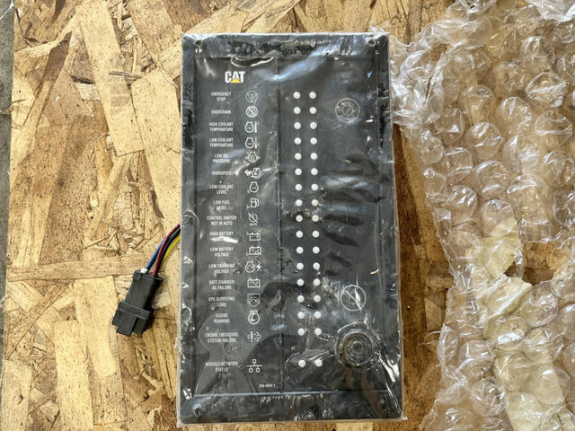 Caterpillar, Remote Annunciator for Generator Engine Monitoring, 32 VDC - Image 1