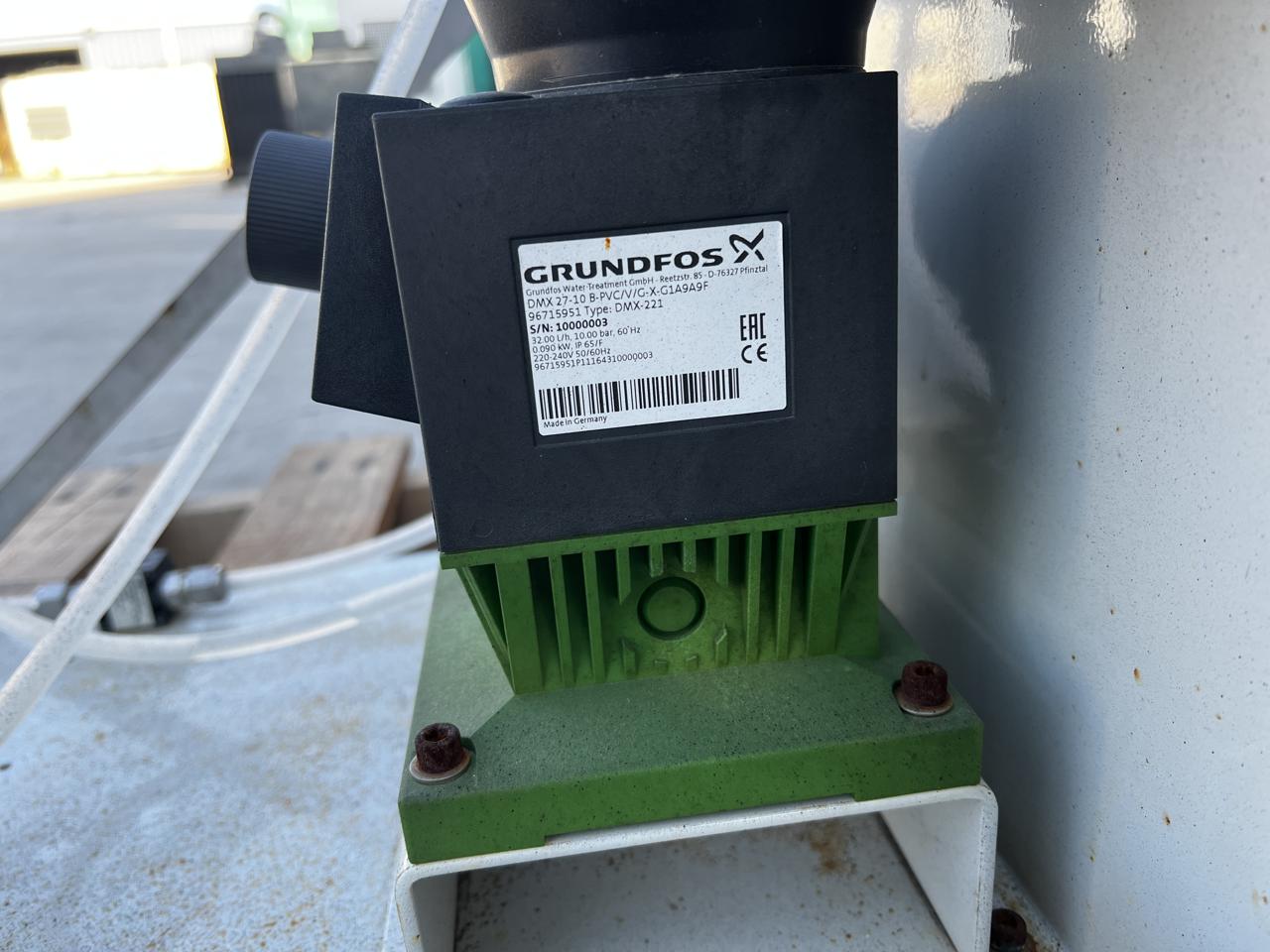 Miratech #VPN20U, DPF Pump, for Tier 4 Engine SCR Injection, 3 phase, 220/240 V - Image 8