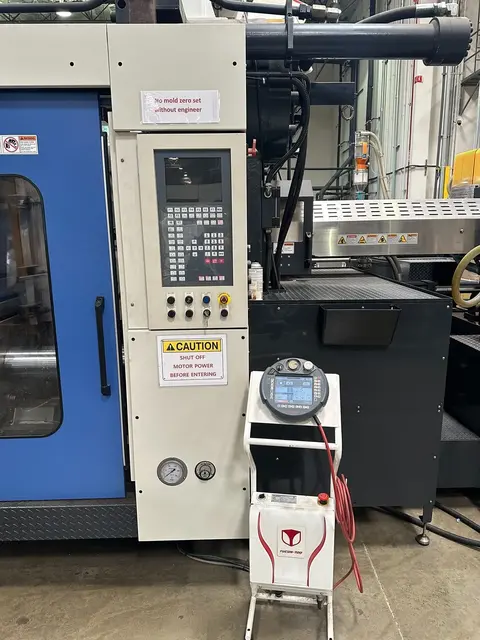 1150 Ton, 184.55 oz., Hyundai #EDIS-1150DL, horizontal injection molding machine, 110mm screw, 2014 (7 - Image 4