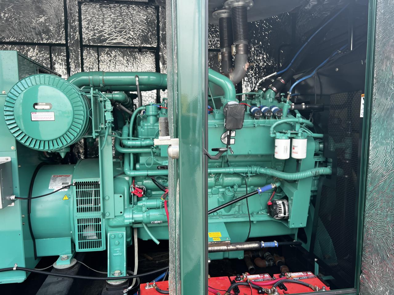 500 KW Cummins #GFGB, Natural gas generator set, 277/480 Volts, 114 hours, 770 HP @ 1800 RPM, GTA28 engine - Image 7