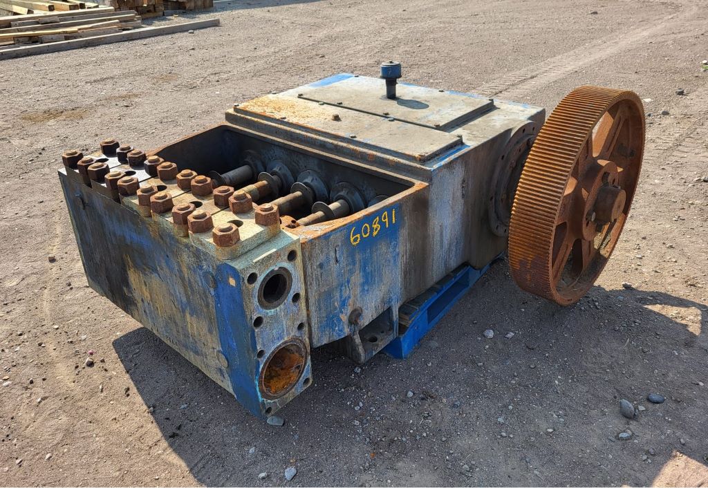 257 GPM @ 1500 psi, National #J-250-M, Quintuplex Pump, 5" stroke, 2.75" plungers, 6" suction, 3" discharge - Image 2