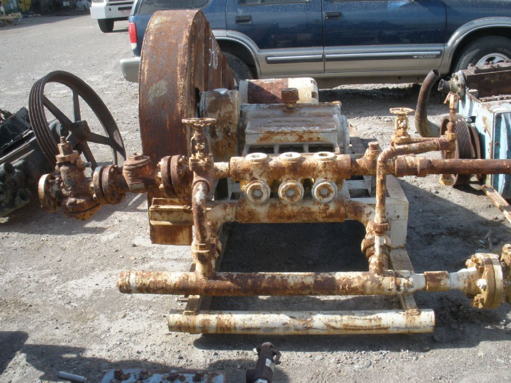 47 GPM @ 1871 psi, Bethlehem #TP-3, Triplex Pump, 3" stroke, 1.75" plungers, 57 HP, 500 RPM - Image 4