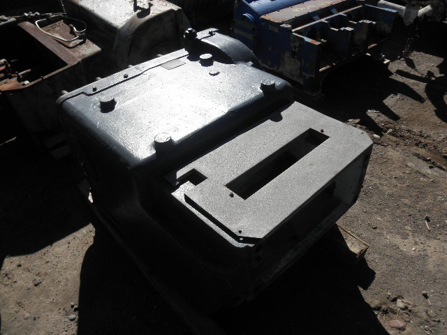 Union #TX-150, Triplex Pump Power End Case Only, 386 GPM @ 850 psi, 5" stroke, 150 HP, 303 RPM - Image 4