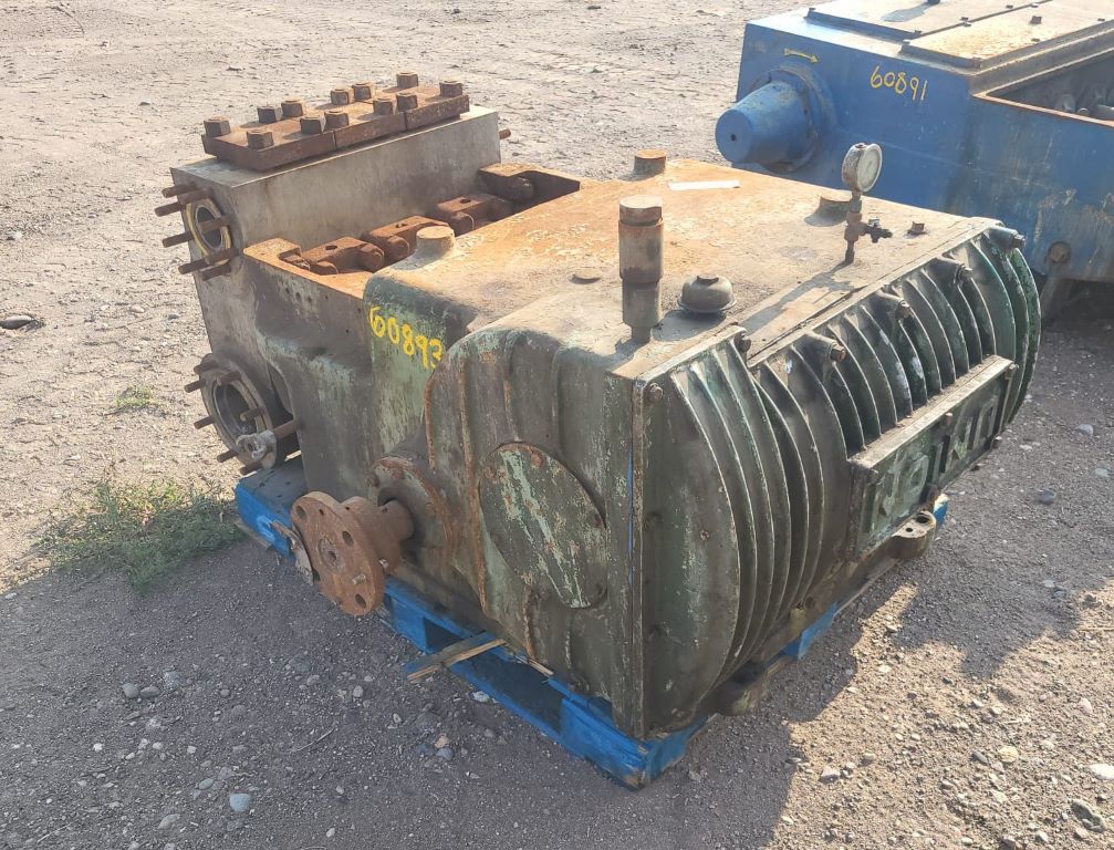 955 psi, Union #TX-150, Triplex Pump, 5" stroke, 4" plungers, 6" suction, 3" discharge, 150 HP, 300 RPM - Image 3