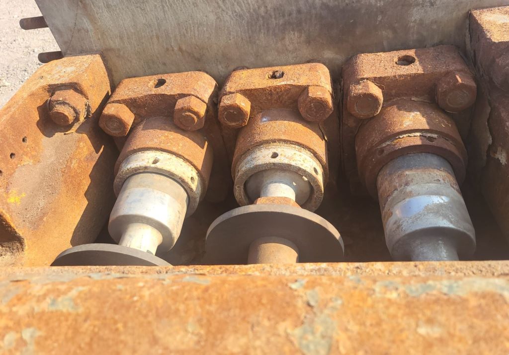 955 psi, Union #TX-150, Triplex Pump, 5" stroke, 4" plungers, 6" suction, 3" discharge, 150 HP, 300 RPM - Image 5