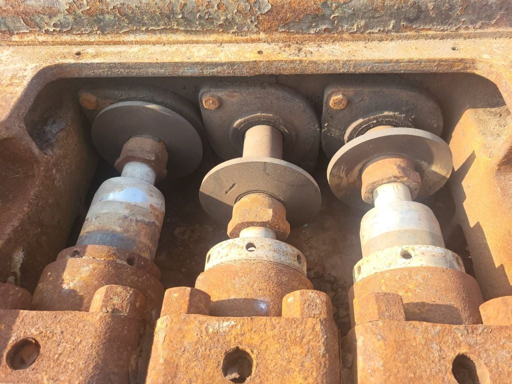 955 psi, Union #TX-150, Triplex Pump, 5" stroke, 4" plungers, 6" suction, 3" discharge, 150 HP, 300 RPM - Image 6