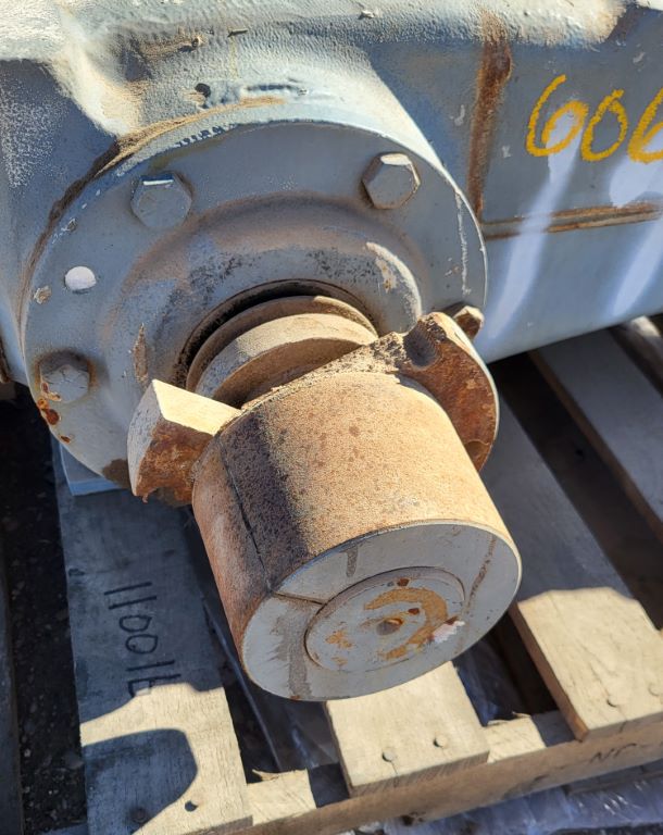 60 GPM @ 2020 psi, Wheatley #T-385M, Triplex Pump, 3.5" stroke, 2" plungers, 2.5" suction, 2" discharge, 81 - Image 5