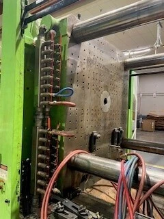 750 Ton, 264 oz., Engel #ES-10000/750WP, horizontal plastic injection molders, 45" x 45" tie bar spacing, 1998 - Image 3