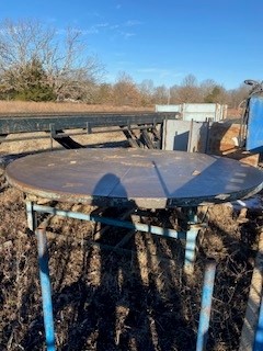 Unknown Heavy Duty 10' Turn Table With Electric Drive - Image 1