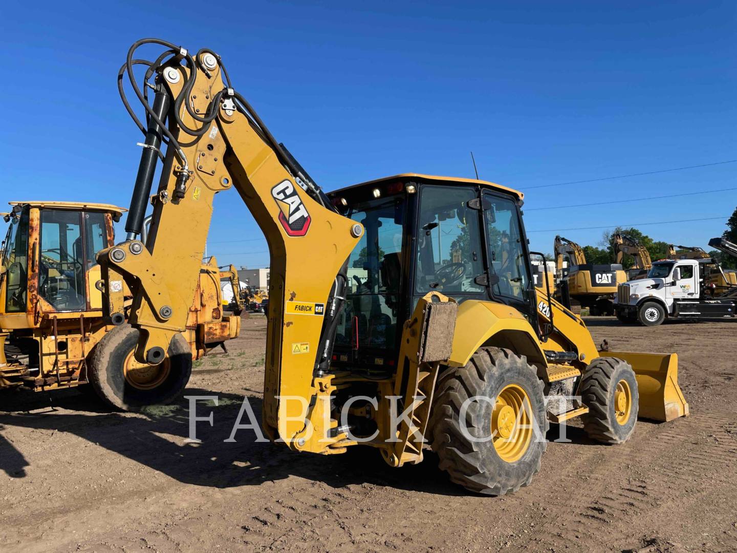 Cat 420-07HT, Backhoe Loader, 1734 hours, S/N: H8T01480, 2021 - Image 3