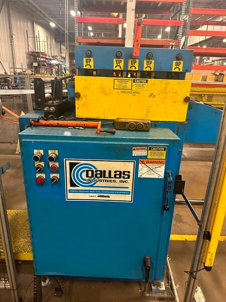 18" x .05" Dallas #DPS-2-1/47-18, 7-roll powered straightener - Image 1