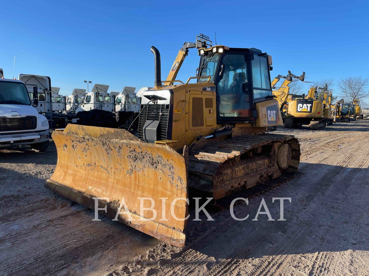 Caterpillar D6K2LGP*, Crawler Dozer, 2888 hours, S/N: JTR01114, 2018 - Image 1