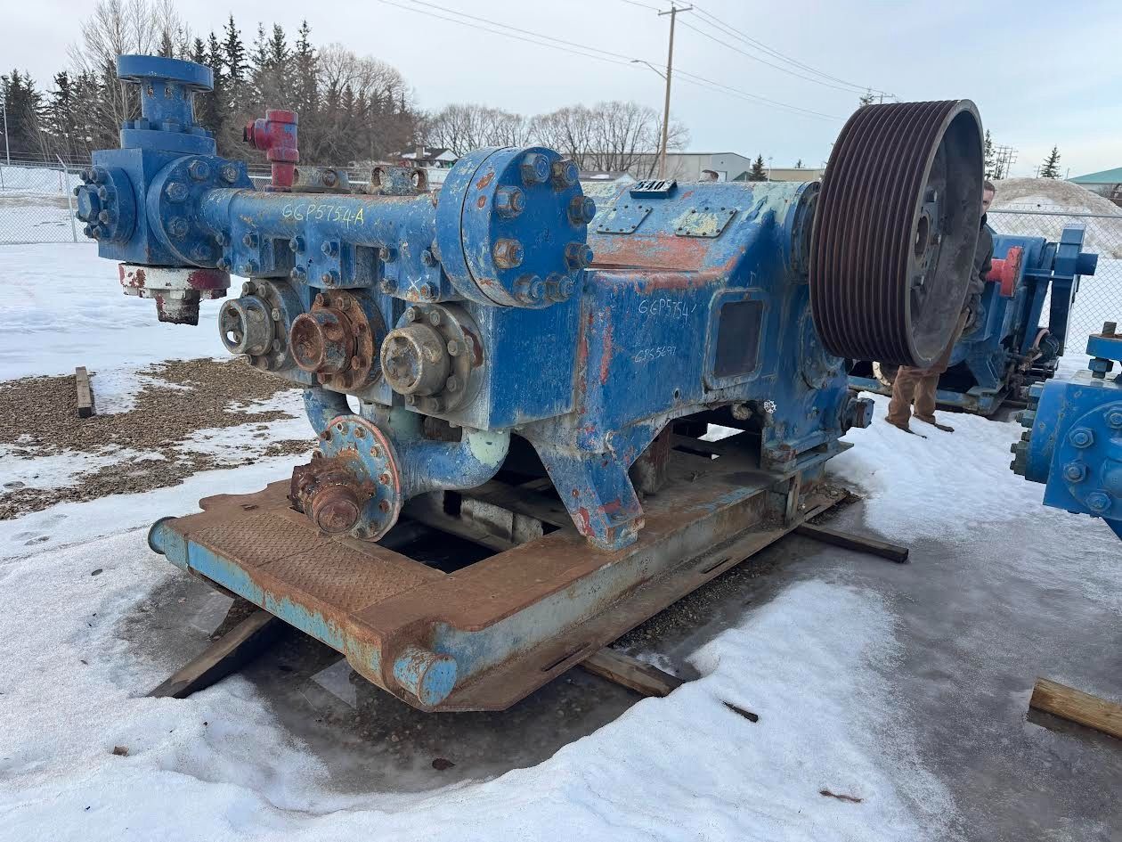 Gardner Denver #PZ-8, Mud Pump, 12.33' width x 31' L Pump Building - Image 1